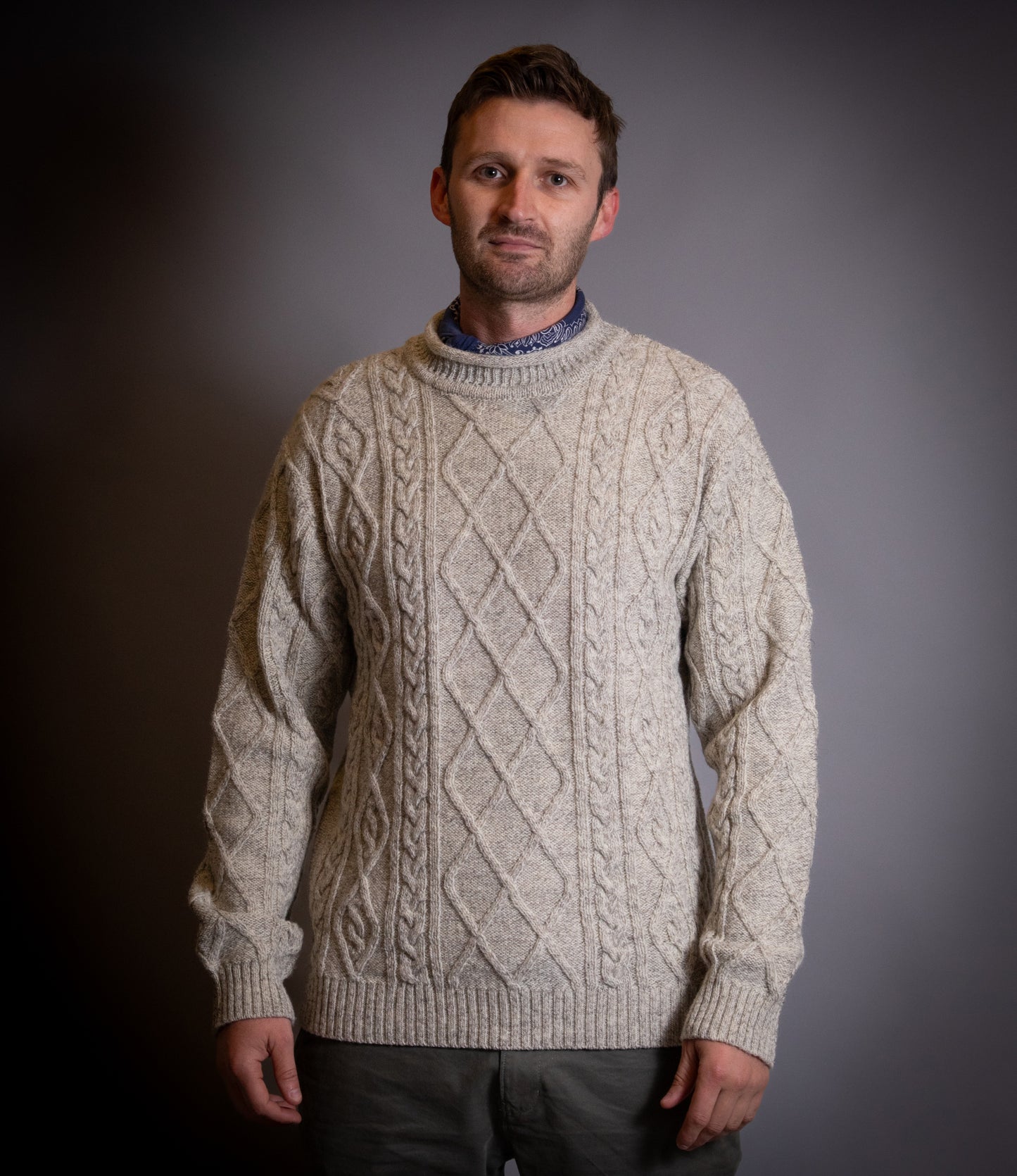 Spean Cable Knit Sweater – Cream/Grey